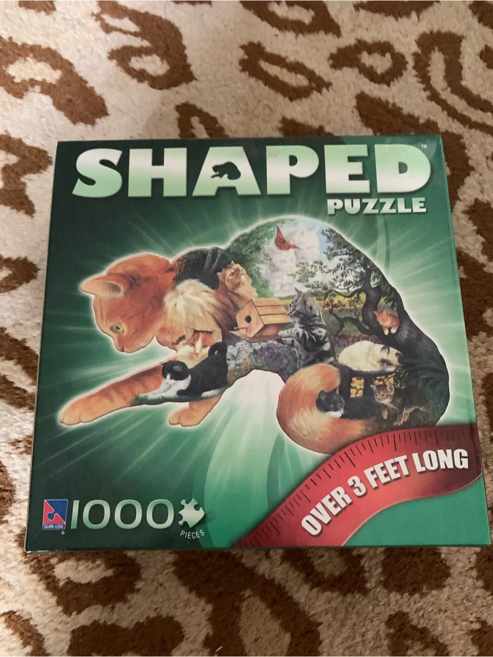 SHAPED Puzzle Cat Design 1000-Piece NEW IN BOX! Age 12+